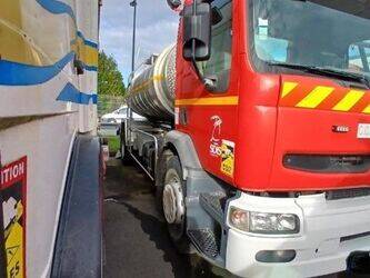 2003-renault-premium-1432256-46040053