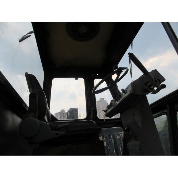 2025 DYNAPAC CC421-46040076