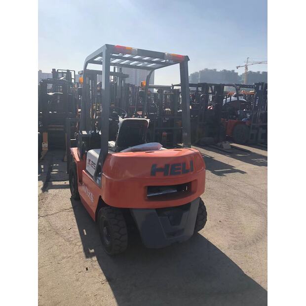 2024 HELI FD25-46040264