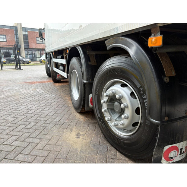 2012 فولفو FM-46040644