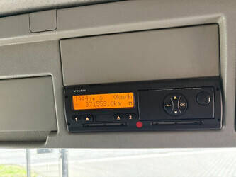 2012-volvo-fm-1432961-46040654