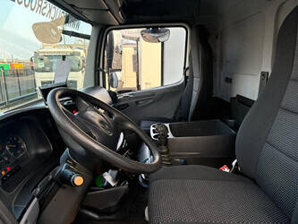 2012-mercedes-benz-axor-1829-1432962-46040681