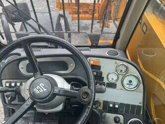 2023-jcb-535-9s-46041335