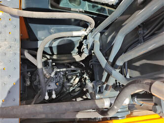 2025-hyundai-dh220lc-9-46041400