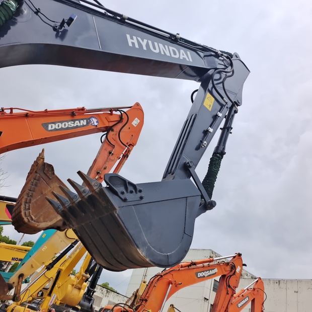 2025 Hyundai DH225LC-9-46041412