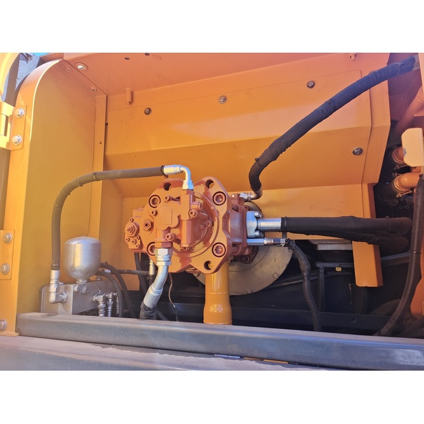 2024 هيونداي 305LC-9T-46041444