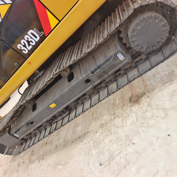 2025 Caterpillar 323D-46041729