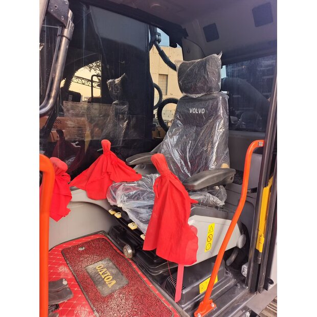 2025 Volvo EC350-46041753