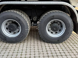 2024-man-tgs-41-400-1433019-46042016