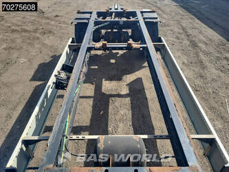 2016-krone-az-1267604-46042185