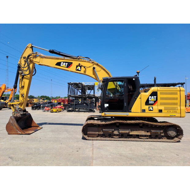 2018 Caterpillar 320-46042340