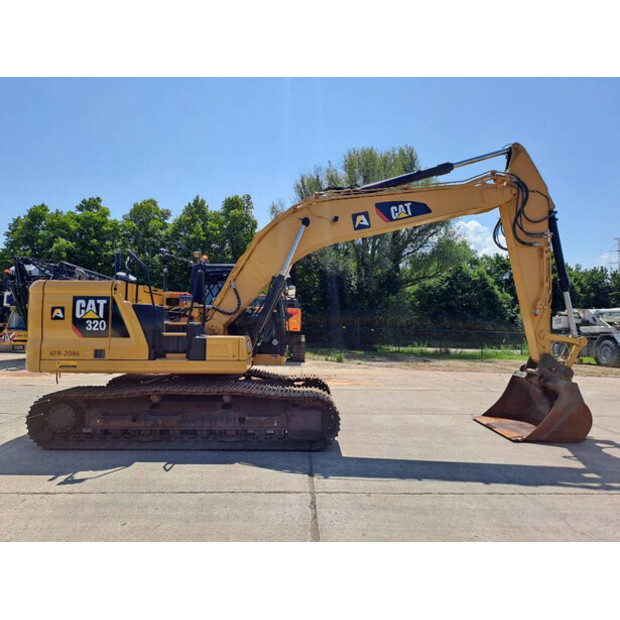 2018 Caterpillar 320-46042348