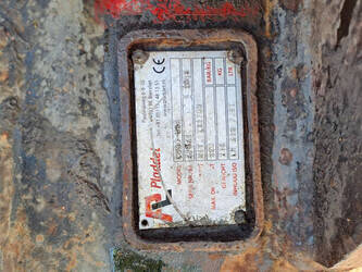 2018-caterpillar-320-1433029-46042359