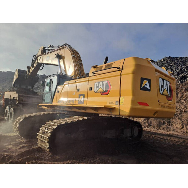 2024 Caterpillar 395-46042438