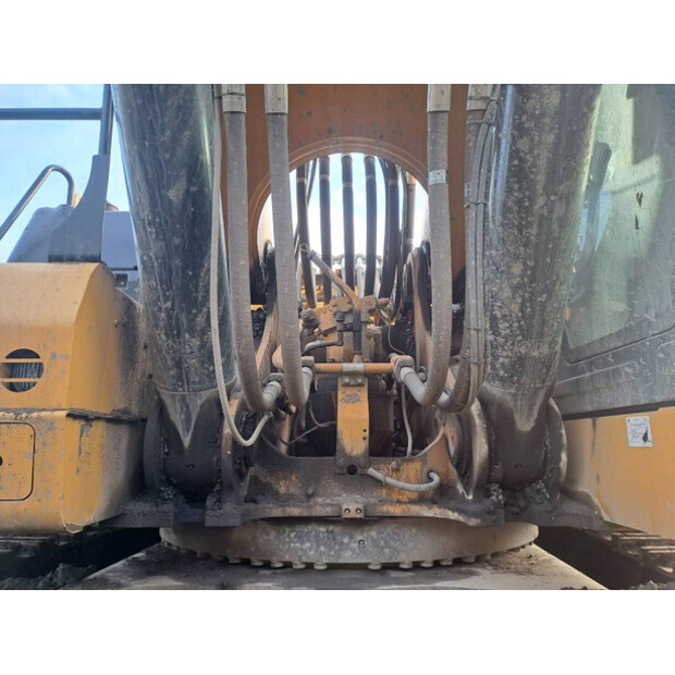 2024 Caterpillar 395-46042447