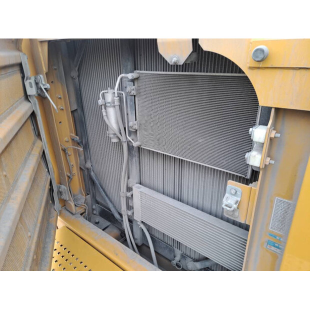 2024 Caterpillar 395-46042456