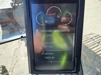 2017-volvo-ec220el-1433040-46042686