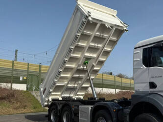 2025-man-tgs-35-480-1433041-46042712