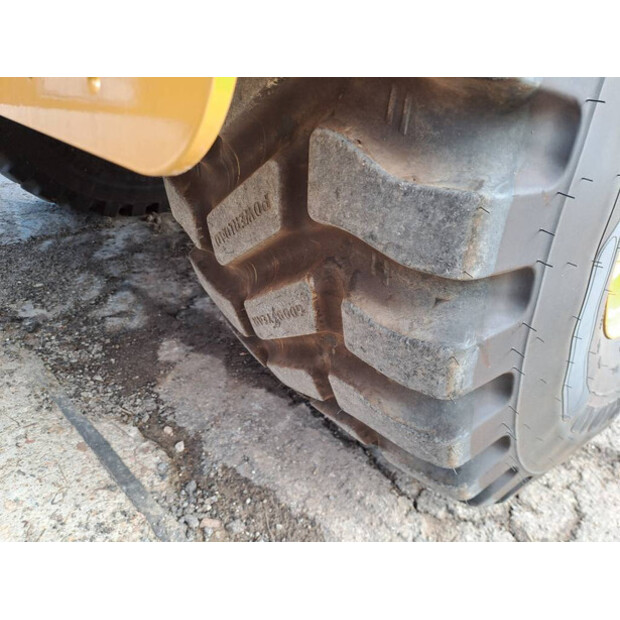 2024 Caterpillar 906-46042886