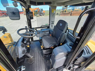 2024-caterpillar-906-1433047-46042903