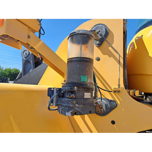 2013 Volvo L180G-46043001