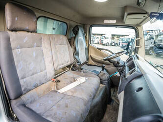 2007-nissan-cabstar-35-13-1394434-46043062