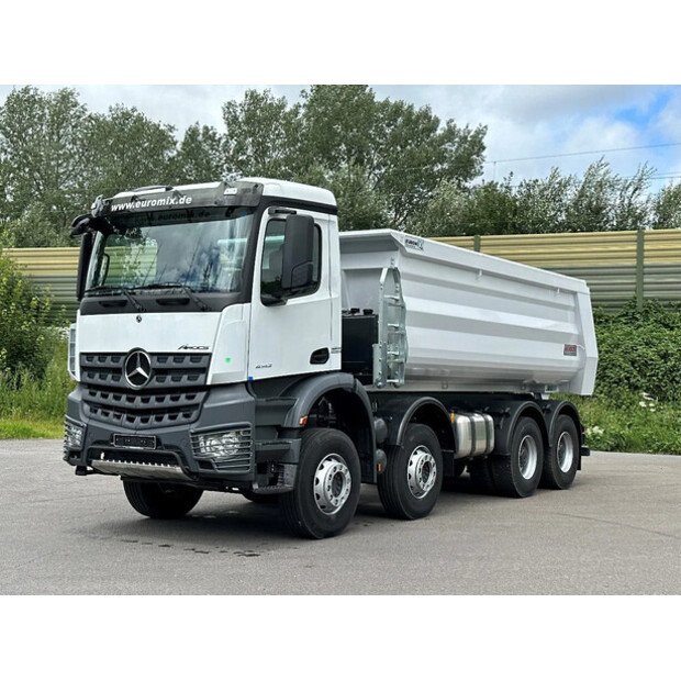 2024 Mercedes-Benz Arocs 4142-46043191