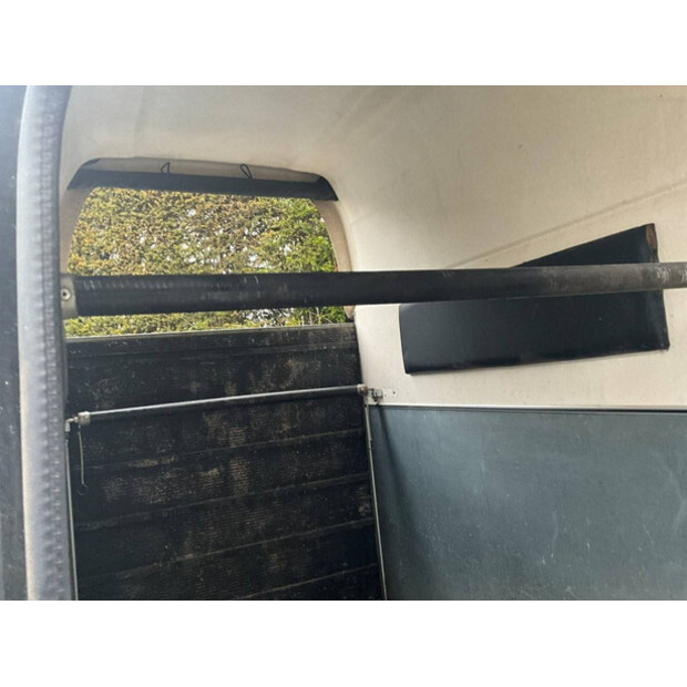 2006 أتيك OTHERS-46043709