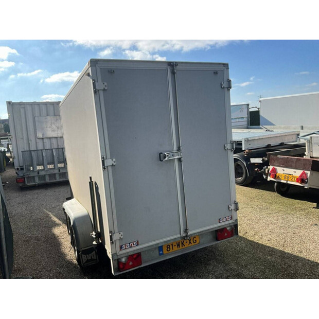 2014 Saris gesloten-46043931