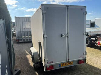 2014-saris-gesloten-46043932