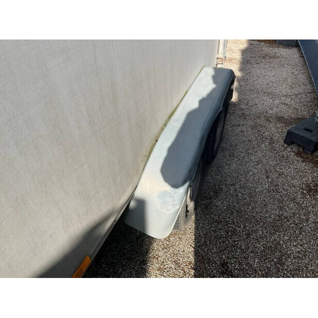 2014 Saris gesloten-46043933