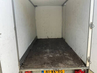 2014-saris-gesloten-46043942