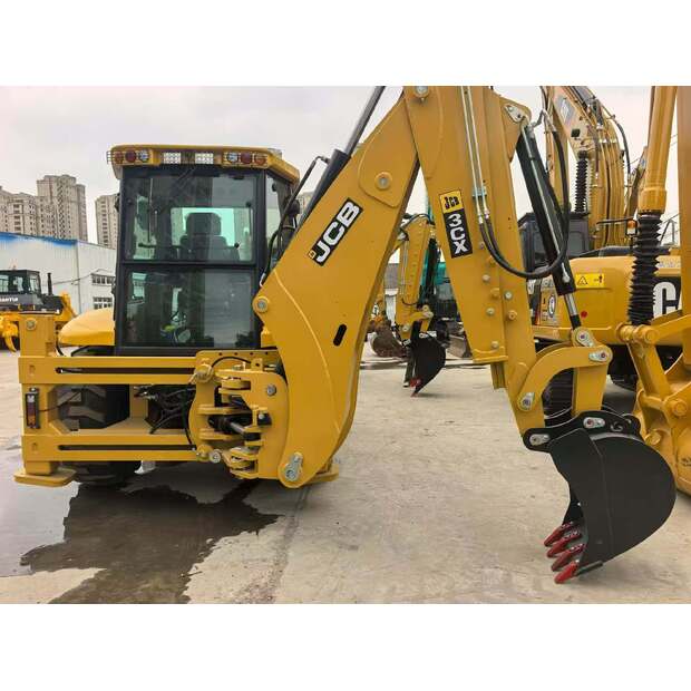 2024 جيه سي بي 3CX-46044145