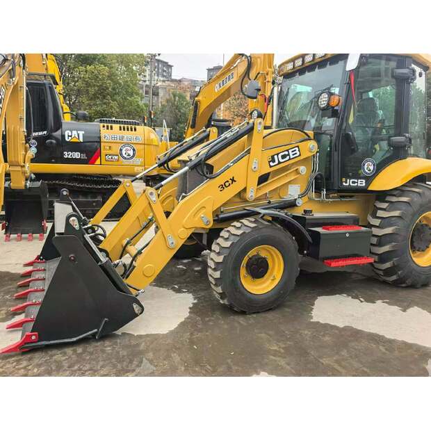 2024 جيه سي بي 3CX-46044156