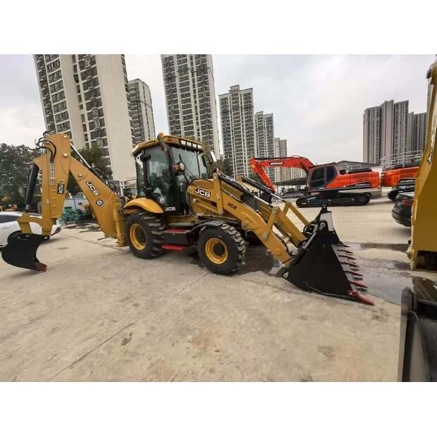 2024 جيه سي بي 3CX-46044161