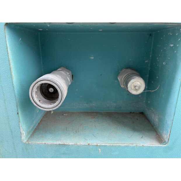 2009 INGERSOLL RAND G250-46044166