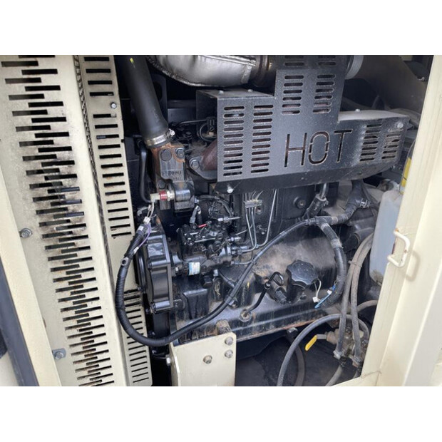 2009 INGERSOLL RAND G60-46044239