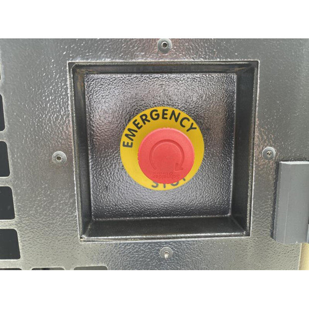 2009 INGERSOLL RAND G60-46044281