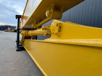 2026-komatsu-pc200-1433123-46044327