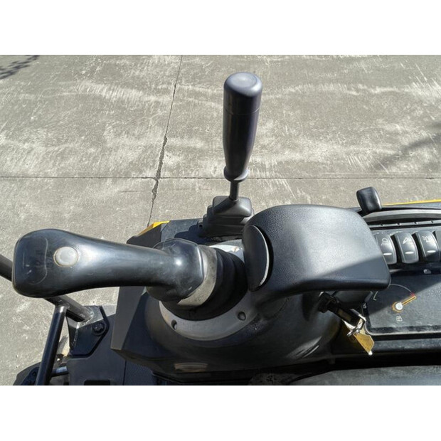 2019 JCB 15C-1-46044697