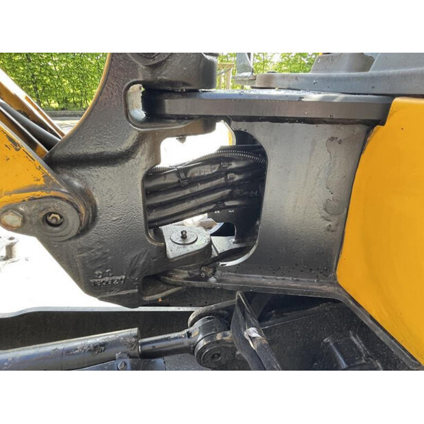 2019 JCB 15C-1-46044713