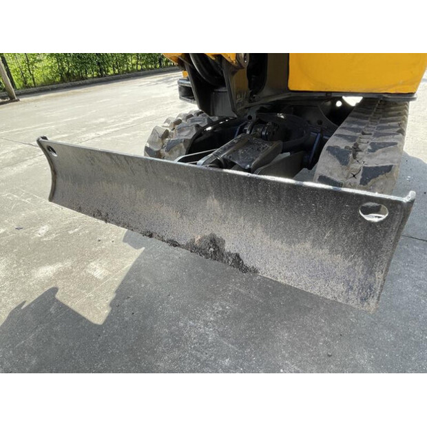 2019 JCB 15C-1-46044721