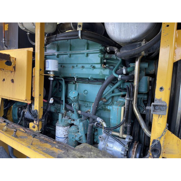 1999 Volvo L70C-46044799