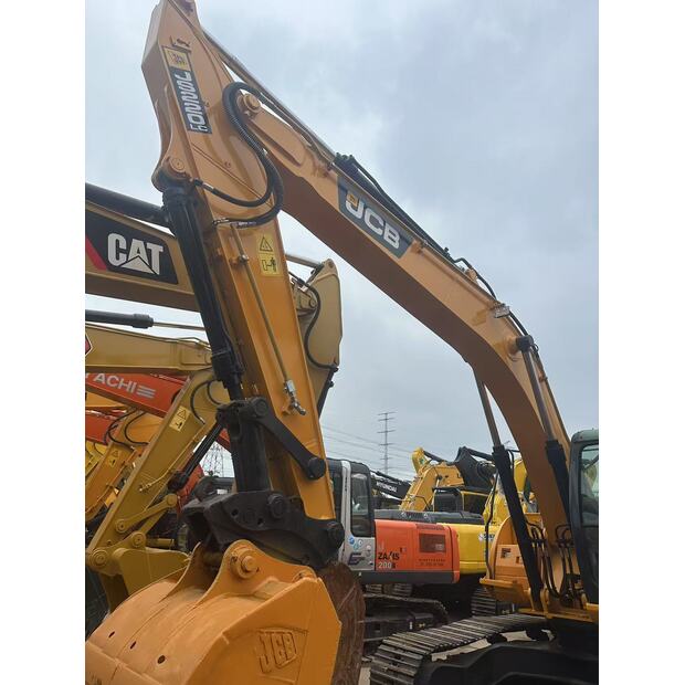 2024 JCB JS220-46044862