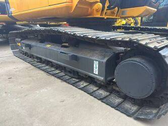 2024-jcb-js220-46044863