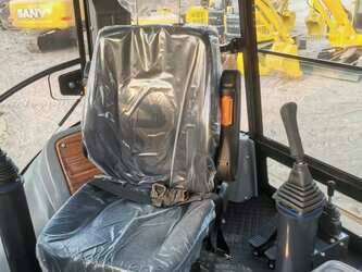 2025-jcb-5cx-46045105