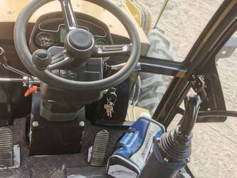 2025-jcb-5cx-46045107