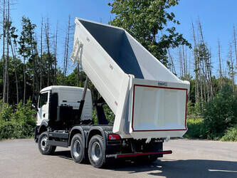 2025-man-tgs-33-440-1433162-46045124