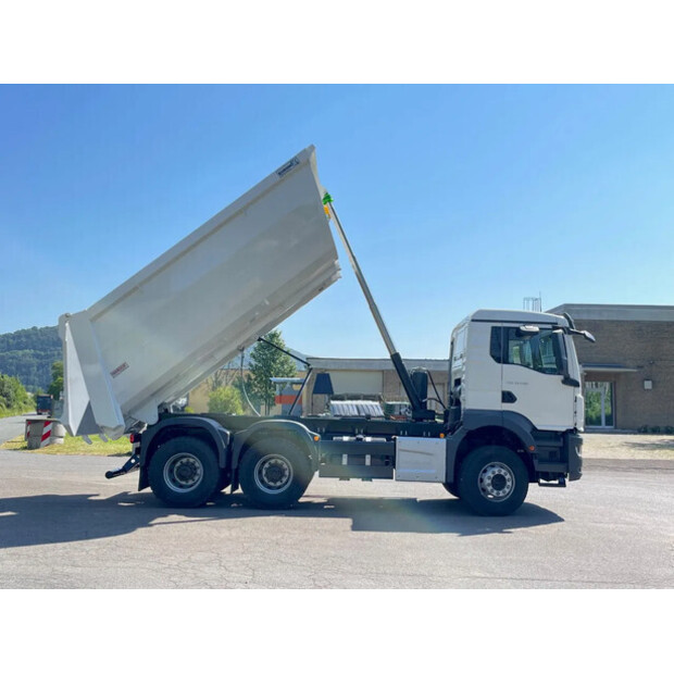 2025 MAN TGS 33.440-46045126