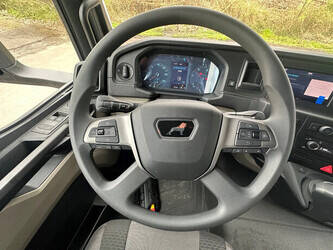 2025-man-tgs-33-440-1433164-46045186